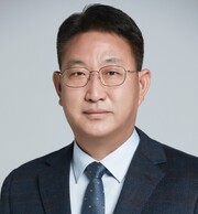 한국목조건축협회 이국식 회장.